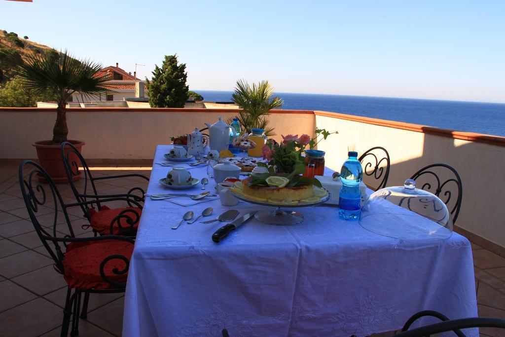 B&B La Piccola Oasi Лаццаро Экстерьер фото